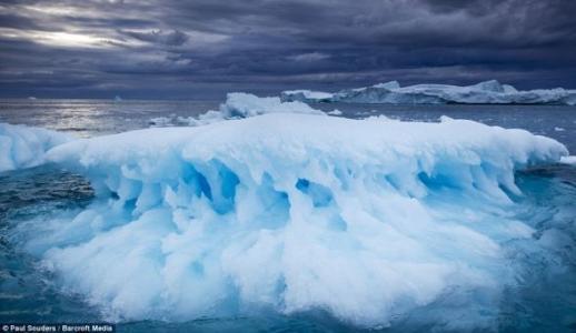 最快减薄的格陵兰冰川将美国宇航局的科学家们推向了一个环路