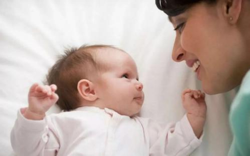 科技资讯:研究发现婴儿和母亲的神经活动之间存在惊人的因果关系