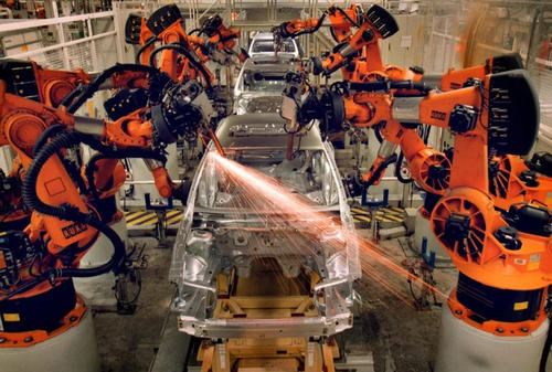 各国为抢占机器人产业发展高地增强各自实力与竞争力