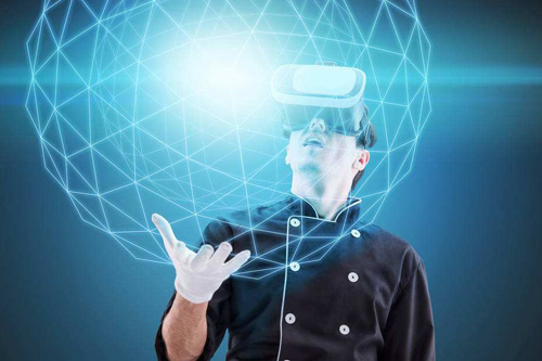 虚拟现实技术能够提供非常逼真的体验以及本机的头部跟踪支持