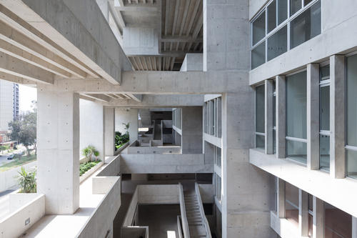 Grafton Architects赢得秘鲁大学校园首届RIBA国际奖