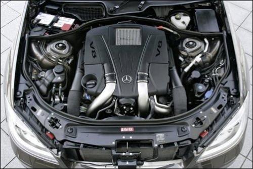 四升双涡轮V8发动机在6,000至6,500 RPM时产生453马力的峰值输出