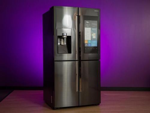 三星和LG在2020年国际消费电子展上展示其AI冰箱的改进