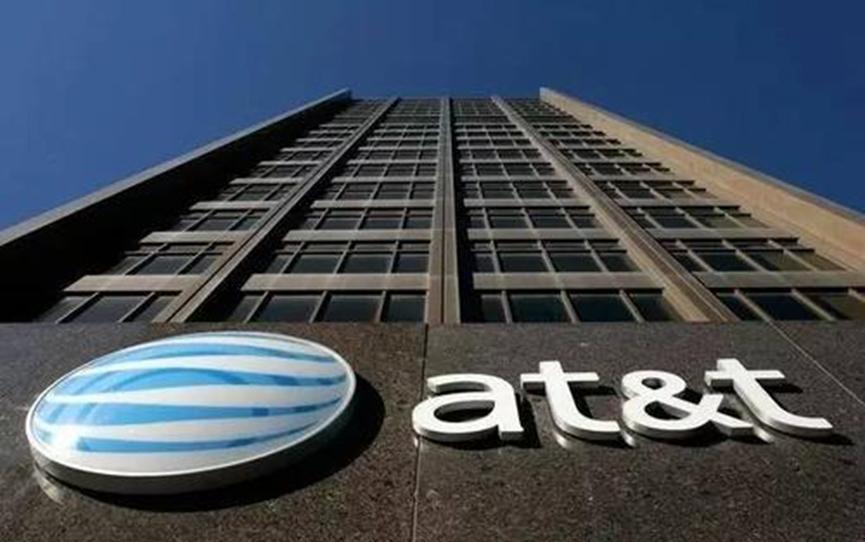 AT&T在理查森达成大型办公协议