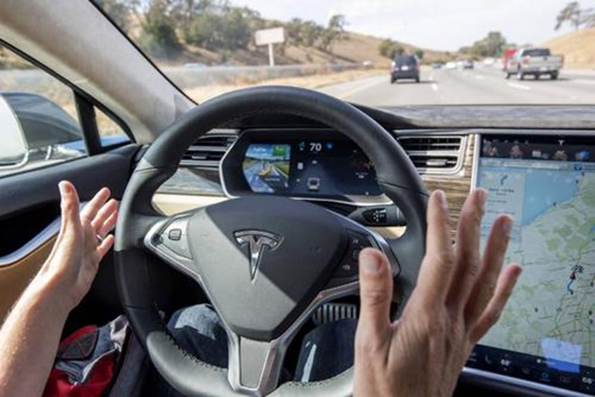 Elon Musk认为Tesla移动应用程序具有车载搜索功能