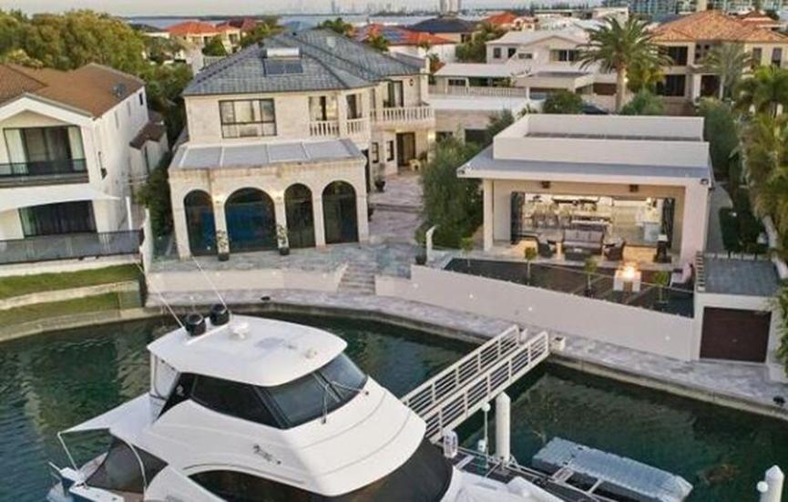 昆士兰州最奢侈的房屋之一终于以近500万澳元的价格售出