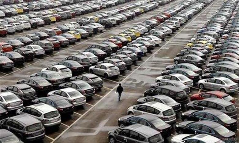印度经济放缓导致汽车销量创纪录下降