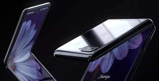 Galaxy  Z翻盖可凸显可见的铰链和凸起的边框