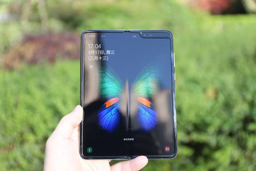 Galaxy  Fold  Android  10更新将于2月或3月到货