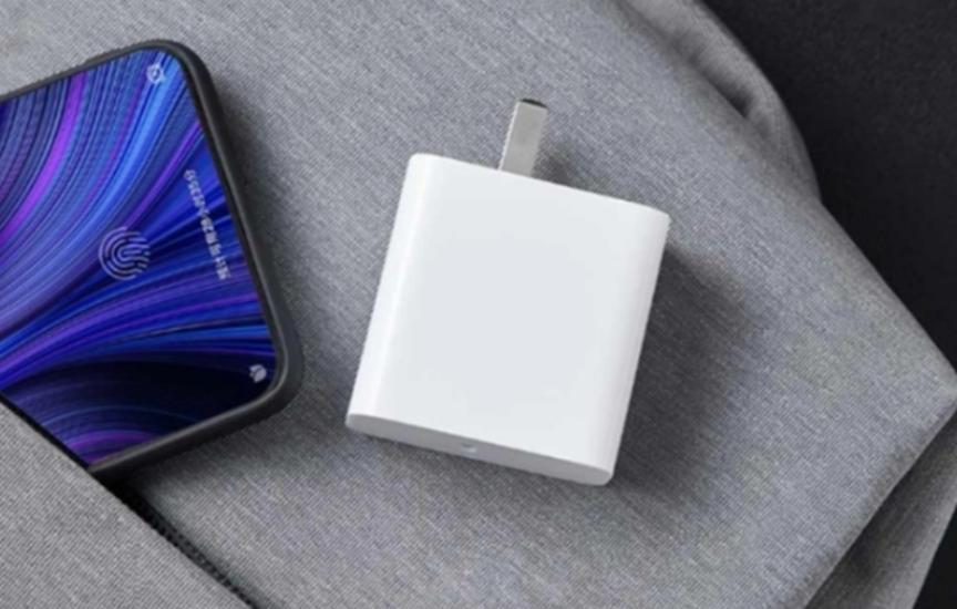 推出其65W  Type-C电源适配器：比上一代产品缩小27