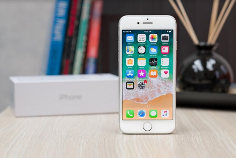 据报道 苹果将iPhone的生产计划提高了10％