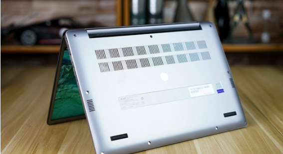 评测13.3英寸Acer Swift 3怎么样以及荣耀MagicBook触屏锐龙版如何