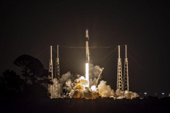 飞往空间站的第20次飞行SpaceX完成了第50次助推器恢复