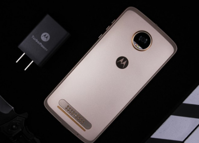 评测海信H10及Moto  Z2Play手机价格如何