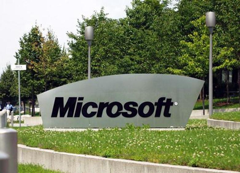 微软为什么要尝试将其Surface业务转变为下一个诺基亚