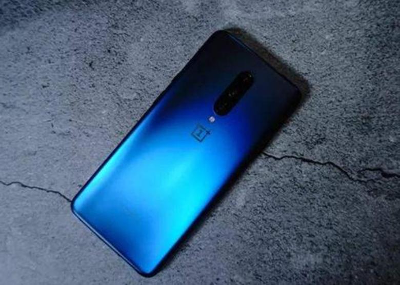 新漏洞揭示了OnePlus 8的新配色包含大量图像