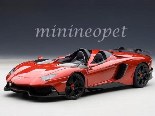 兰博基尼Aventador J删除后保险杠看起来像玩具车