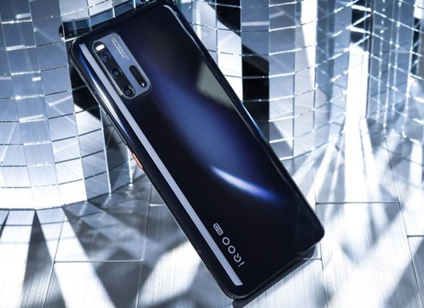 评测：iQOO  3以及三星Galaxy  S20耗电如何