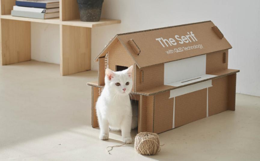 三星推出了一种可成为猫屋的新型环保纸板包装