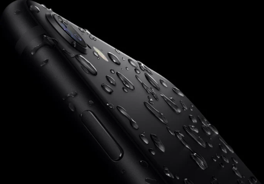 2020 iPhone  SE今年的销量可能达到1500万