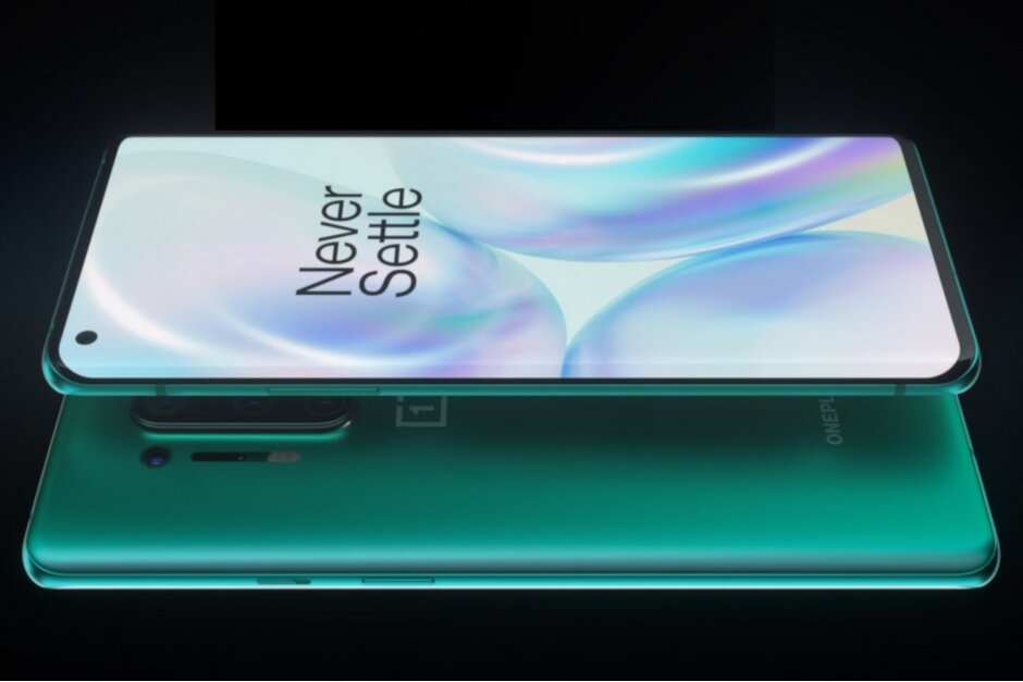 据报道 部分plus 8 Pro 5G屏幕存在硬件问题