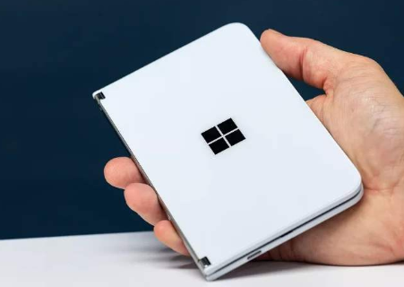 科技资讯:微软Surface Duo泄漏的规格揭示了3460mAh电池，可能没有NFC
