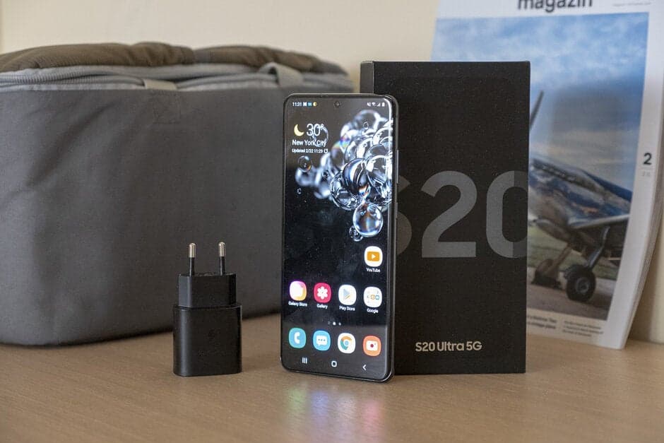 三星Galaxy  S20降价现在售价为6699元（939美元）