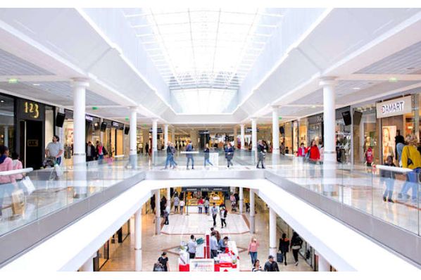 克莱佩尔（Klépierre）重新开设法国购物中心