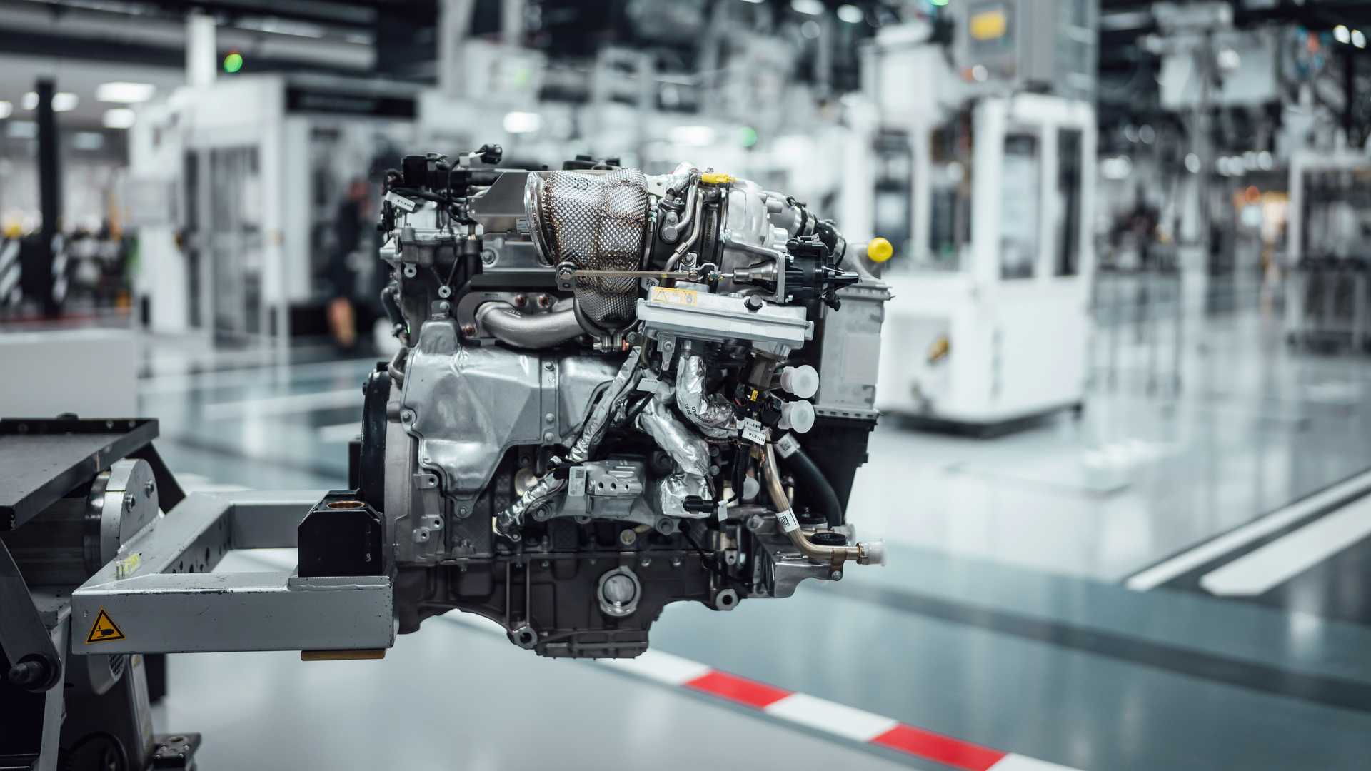 梅赛德斯AMG电动废气涡轮增压器消除了涡轮滞后现象