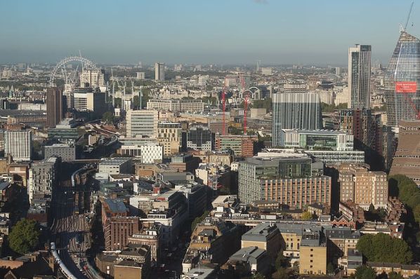 伦敦，巴黎和柏林在对Covid-19城市的欧洲最具弹性的城市中排名第一