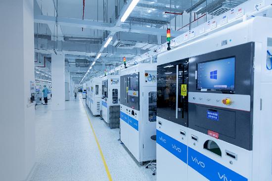 Vivo智能制造工厂在中国开业，年产能为7,000万个