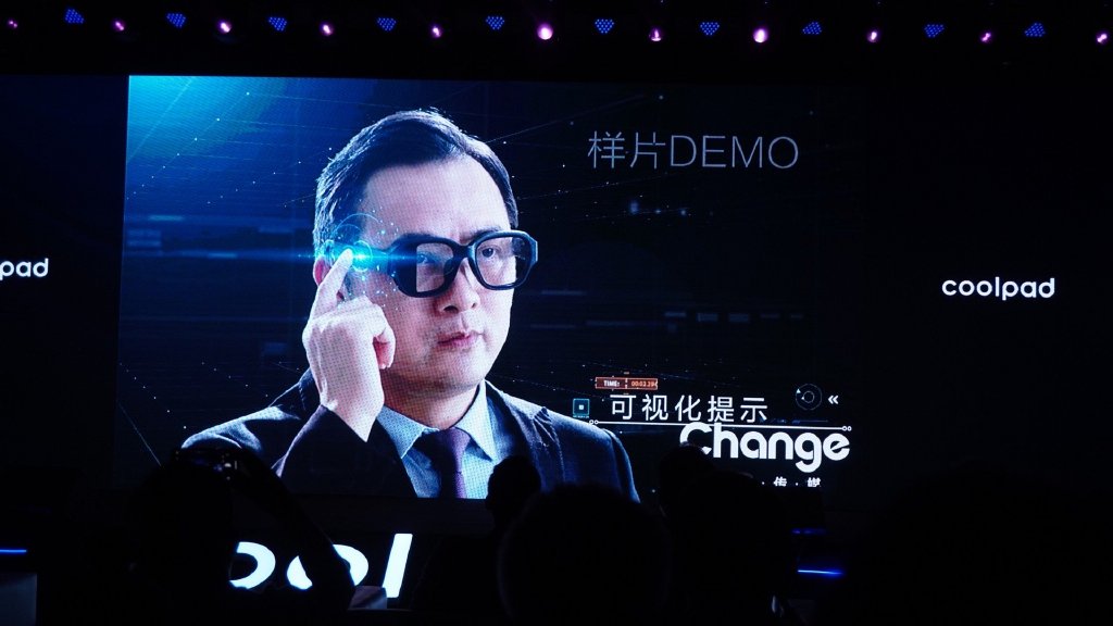 酷派Xview智能可穿戴AR眼镜在中国上市，售价2999元人民币