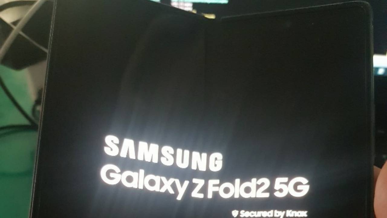 Galaxy Z Fold 2瞄准确认部分细�