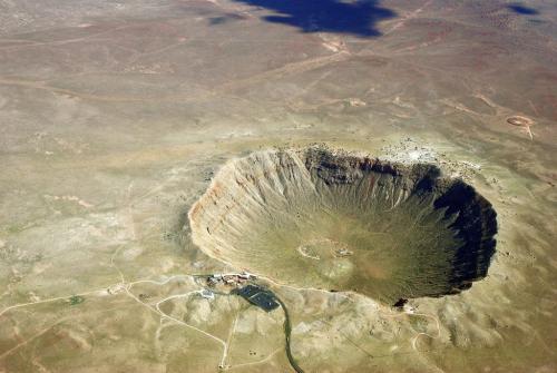 陨石撞击陨石坑在澳大利亚中美洲发现