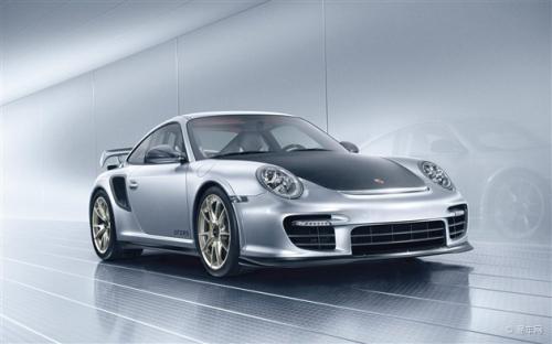 保时捷911 GT2 RS打破纽伯格林圈速纪录