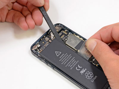 智能手机制造商公司已经推出了许多配备强电池的此类手机