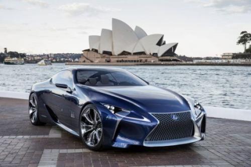 LC 500将会与RC F轿跑车的新调校的5.0升自然吸气V8一同推出