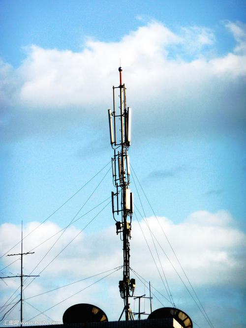 为缓解掉线问题该公司将在全国范围内安装45,000个移动电话塔