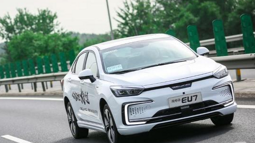 科普AION LX 2019款 80及北汽新能源EU7多少钱