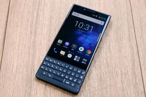 百思买的BlackBerry KEY2 LE节省高达$ 220