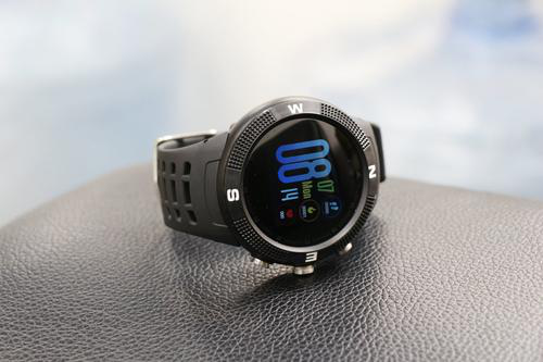 Suunto 7 Smartwatch具有防冒险功能 并带有离线地图