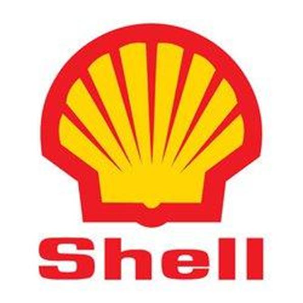 四名幸运获奖者分别从Shell Malaysia获得RM2万
