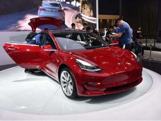 特斯拉Model 3在豪华轿车领域的销量激增