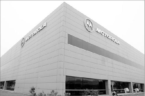摩托罗拉将在MWC 2020上发布旗舰手机 可能是Motorola Edge +