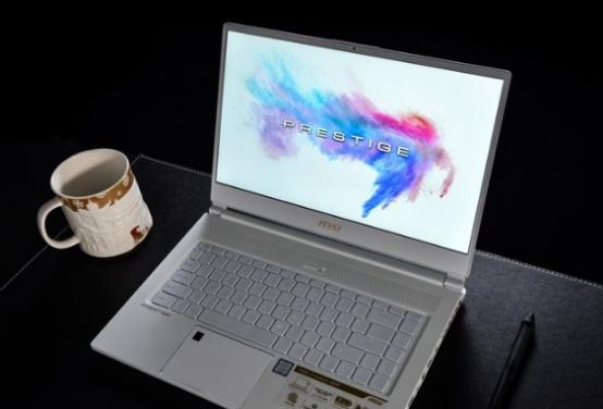 评测Alienware m15星云红怎么样以及微星P65 Creator笔记本如何