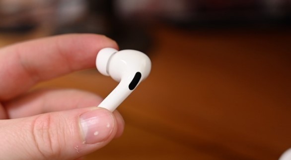 谣言:苹果正在研发AirPods Pro Lite耳机型号