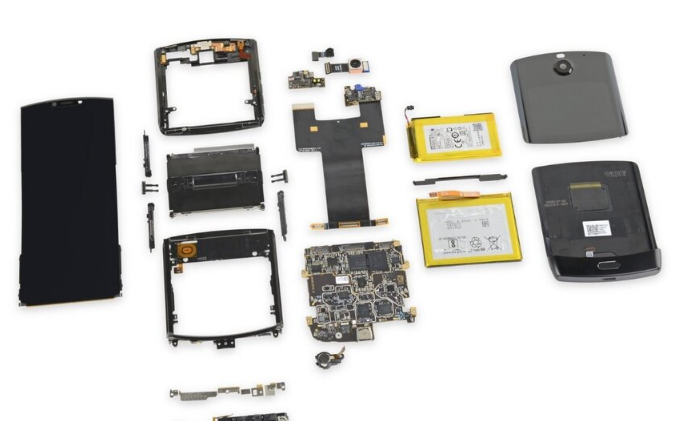 iFixit表示Motorola Razr可维修性得分最差