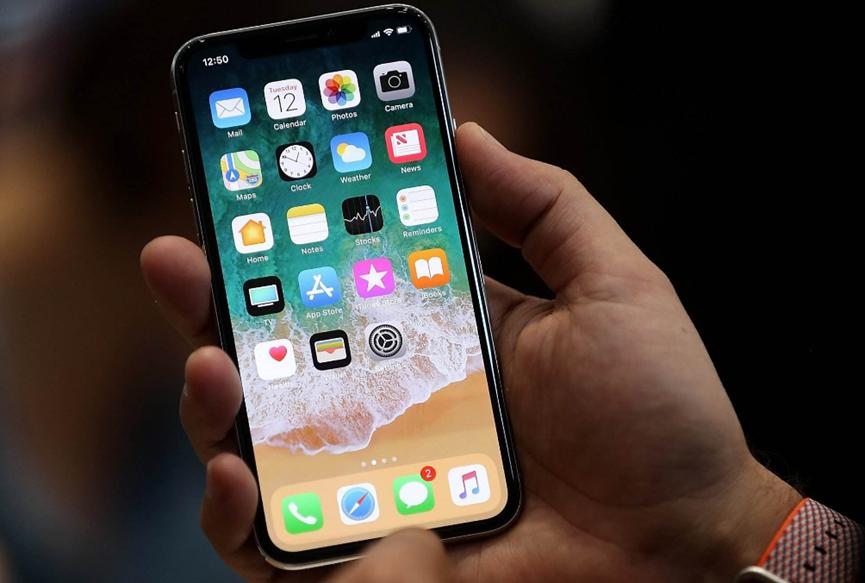 苹果在不顾高通的情况下试图设计5G iPhone天线