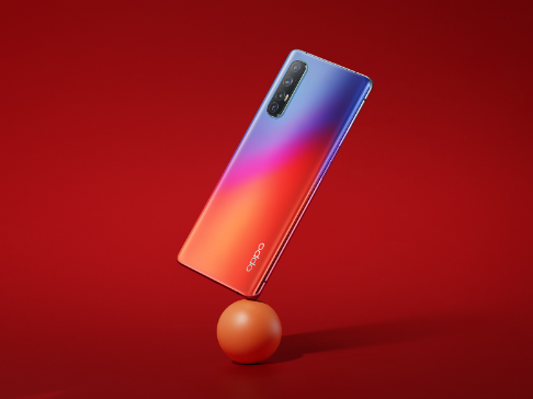 Oppo Reno 3 Pro电视商业视频充分展现了设计