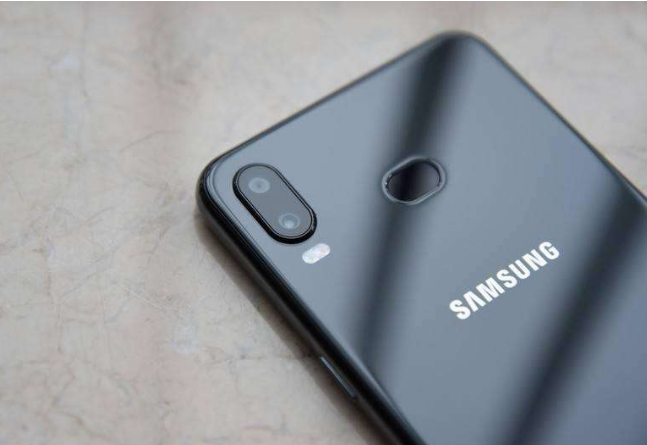 三星Galaxy M31将采用塑料一体式机身设计提供三种颜色